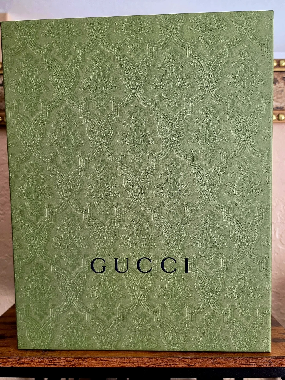 Authentic Gucci Men's Black Slide with Red and Green Stripe